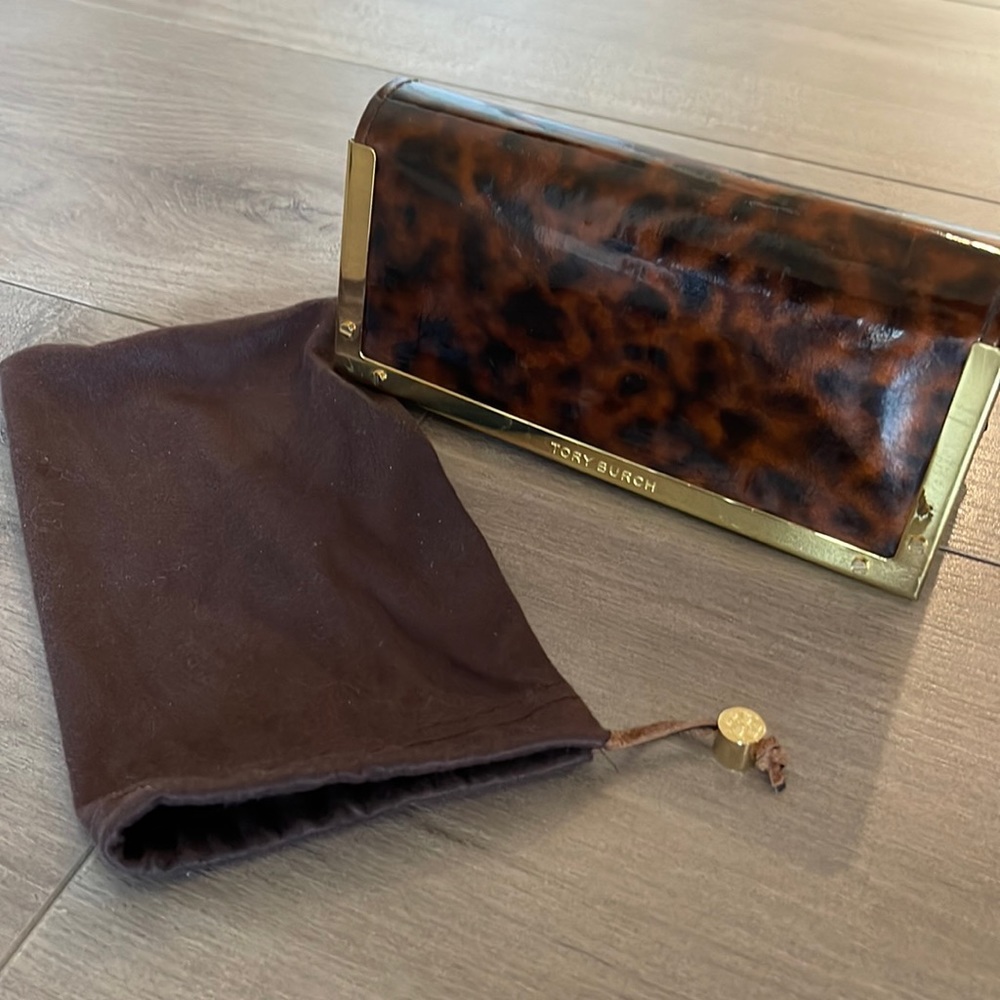 Tory Burch sunglasses case and pouch